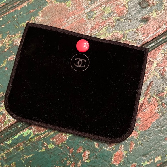 CHANEL Accessories - Chanel pouch